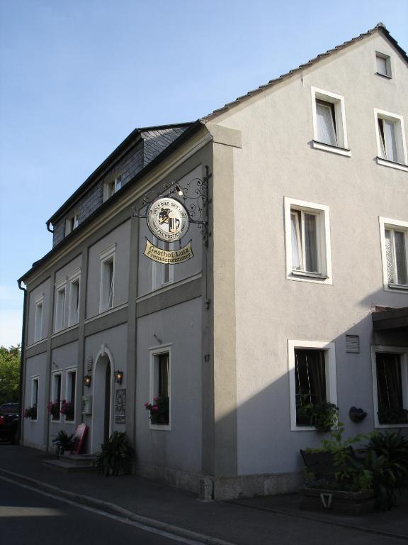 Fraenkischer Gasthof Lutz Giebelstadt Exterior photo